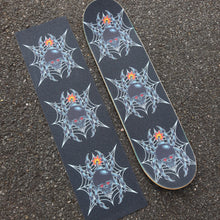 Load image into Gallery viewer, Spiderbomb Stamp - Brunswick Grip

